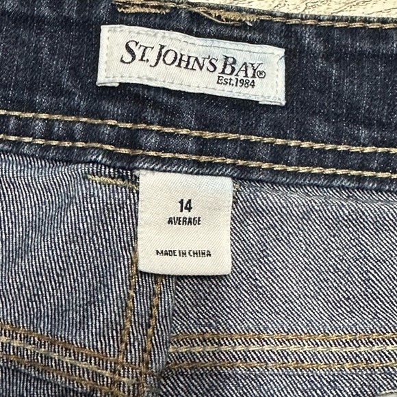 St. John's Bay | Denim Shorts | Blue | Size: 14 - Picture 6 of 8